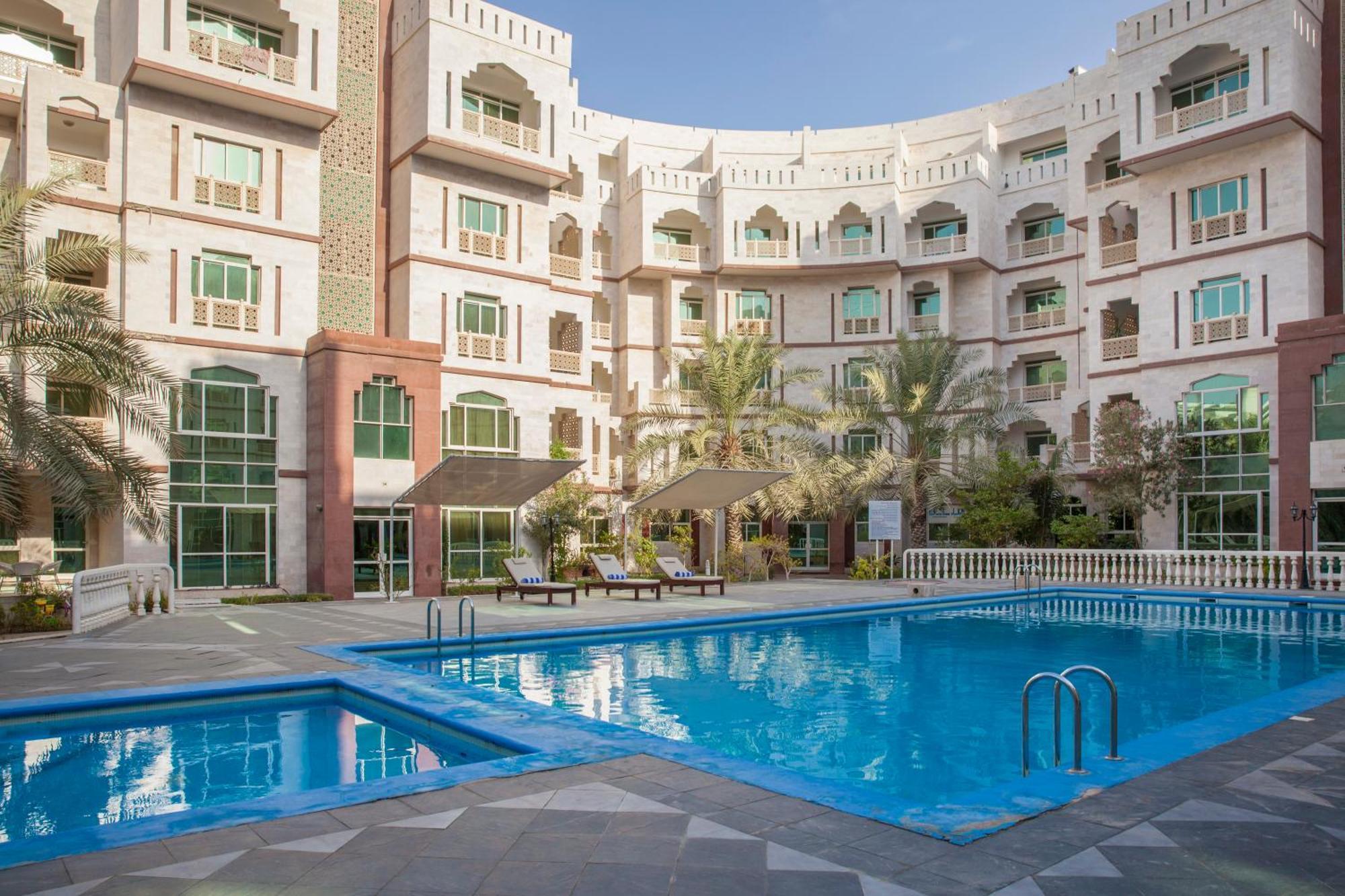 Muscat Oasis Residences Esterno foto