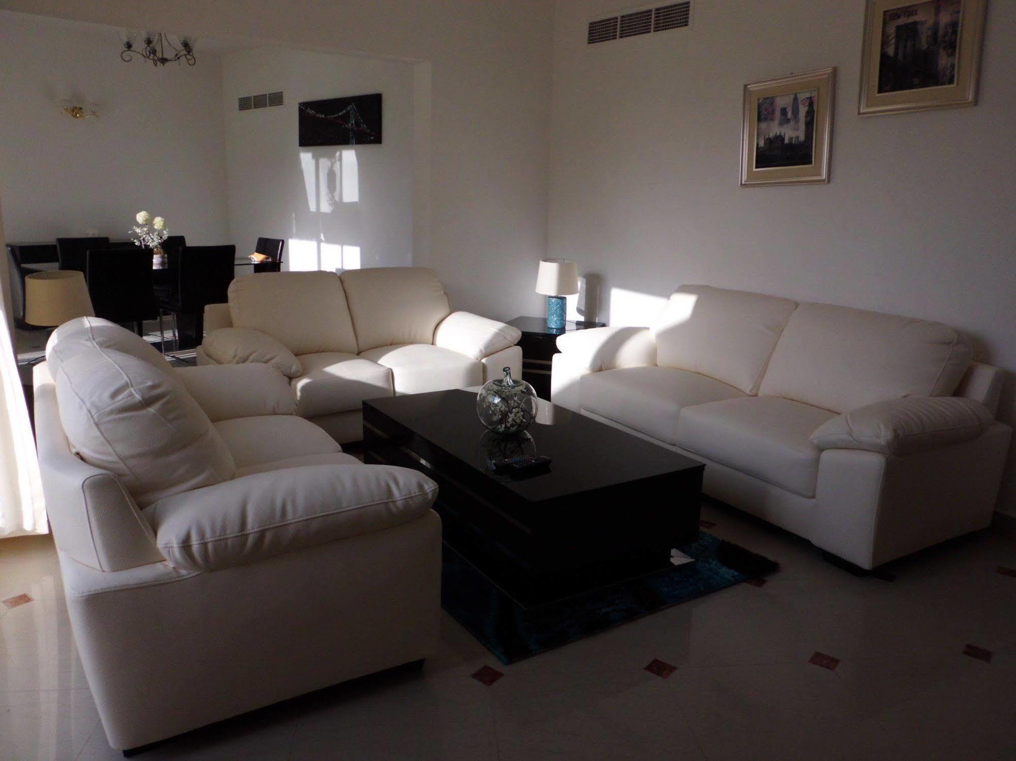 Muscat Oasis Residences Esterno foto